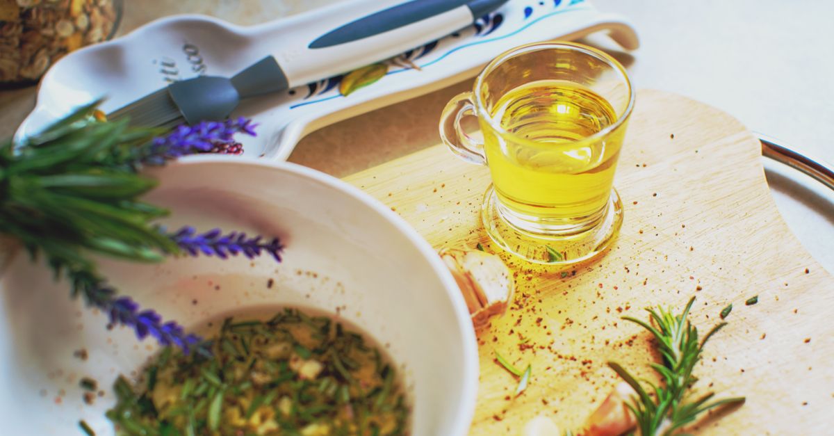 5 طرق طبيعية لتحسين صحتك وعلاج الأوجاع البسيطة